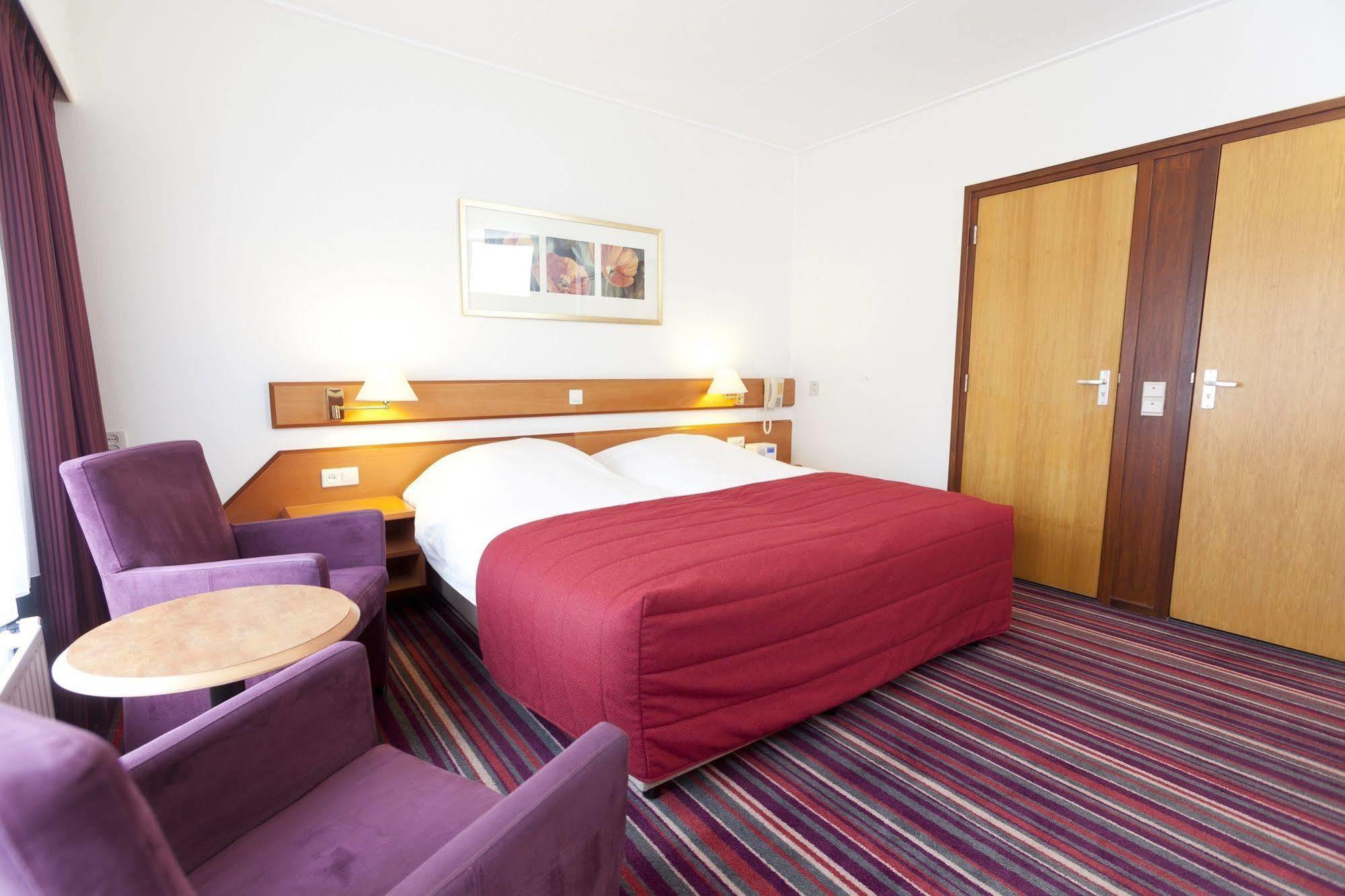 Hotel The Wigwam Домбург Экстерьер фото